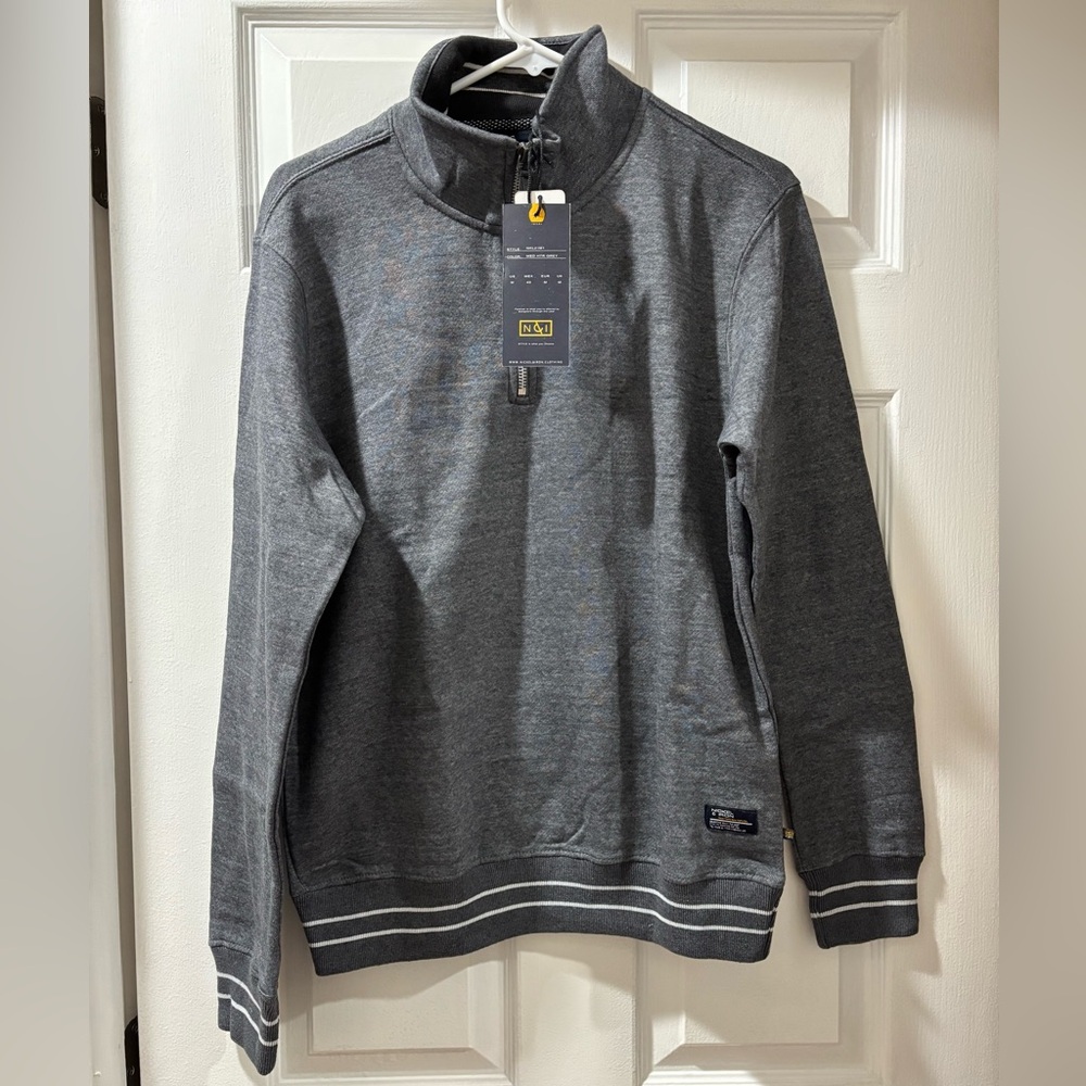 Men's Gray Sweater